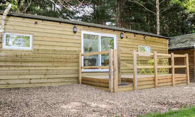 Staplefield House | Harvest Lodge