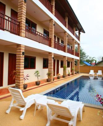 Lamai City Center Hotel | Hathai House