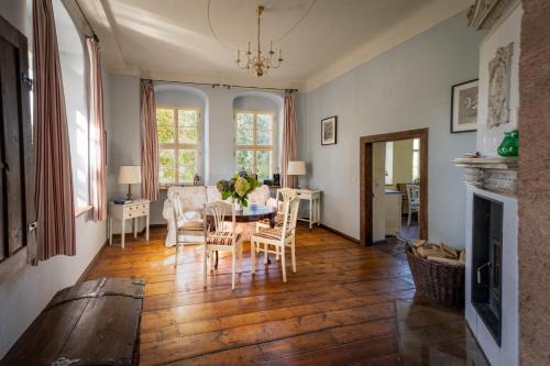 Doben Apartment | Haus Burgblick Döben