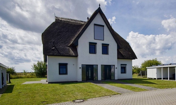 Vaschvitz House | Haus in Idyllischer Lage mit Terrasse und Garten - Villa Vogelblick Haus 02 - Villa Vogelblick