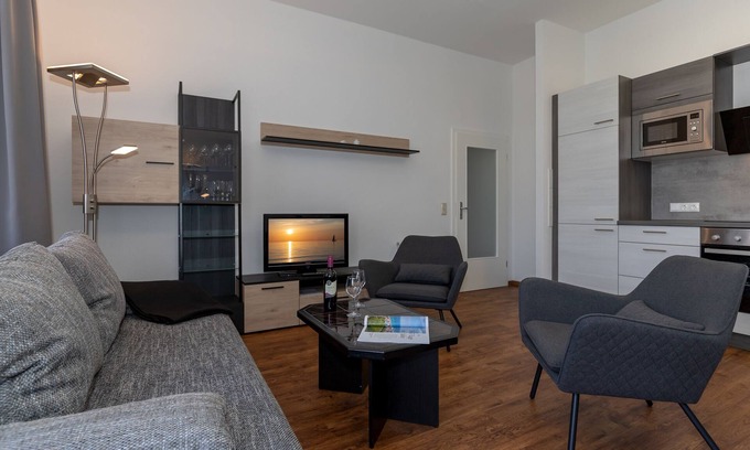 Ostseebad Kuhlungsborn Apartment | Haus Wenden apartment 9: quiet 2-1/2 room apartment close to the beach
