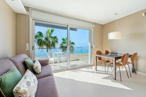 Torredembarra Apartment | Hauzify I Apartaments La Martina