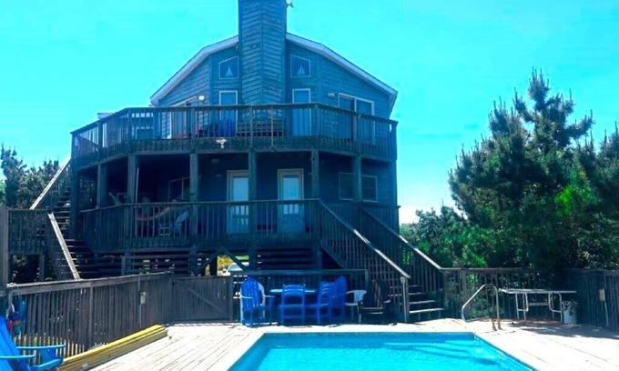 Monteray Shores House | Have Loads of Fun at Oceanside Cottage in Corolla! Start your vacation now!