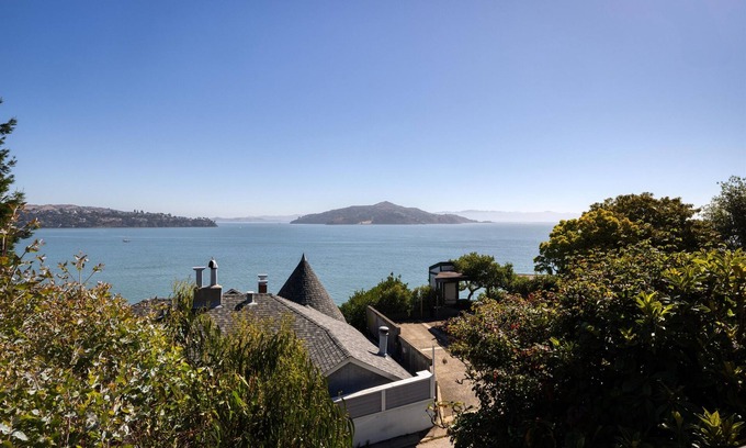 Sausalito Condo | Haven SF - Stunning Views, Serenity, Minutes to SF