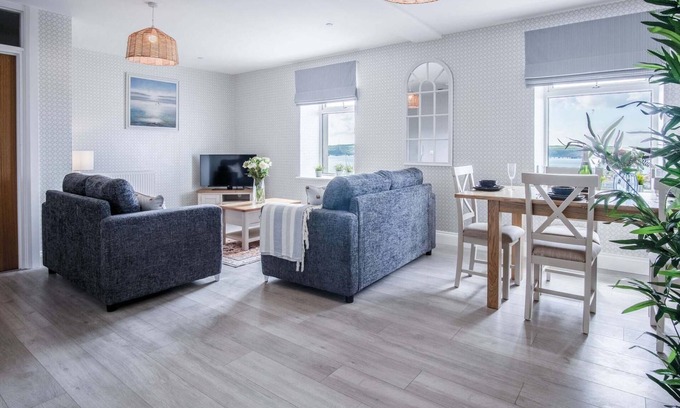 Milford Haven Apartment | Haven View - 2 Bedroom Apartment - Milford Haven