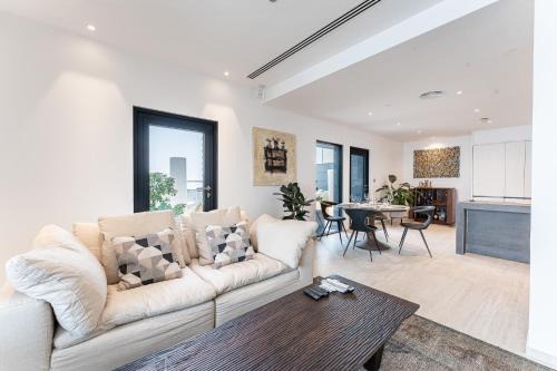 DIFC Apartment | HAVN - 2bed in Index Tower DIFC with Skyline Views