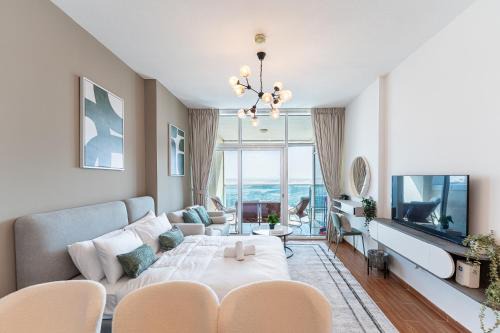 Jumeirah Village Triangle Apartment | HAVN - Studio in Al Jawhara, JVT