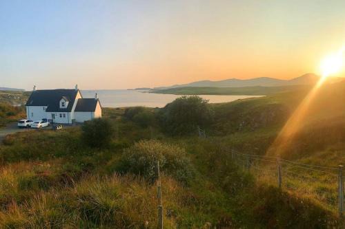 Caroy House | Head In The Skye - Healabhal Cottage