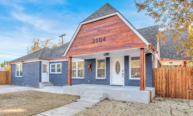 Corridor South House | Heart of OKC, Paseo & Asian District w/4BR & 3BA