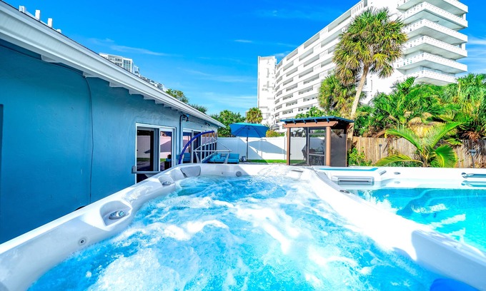 Lauderdale Beach House | Heated Pool+Hot Tub! Walk To Beach & Shops!