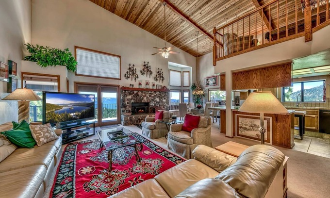 Tahoe Village Condo | Heavenly Tahoe Luxury Condo- Panoramic lake views, skiing and nightlife.