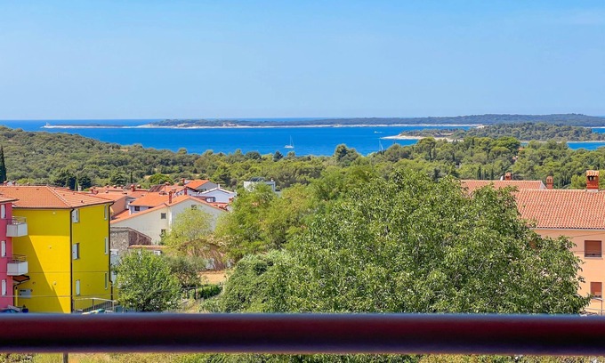 Stinjan Apartment | Helena vacation apartment with panoramic sea views