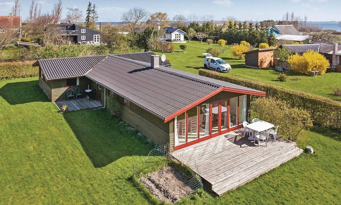 Fej House | Here you can enjoy the beautiful nature on Fejø.