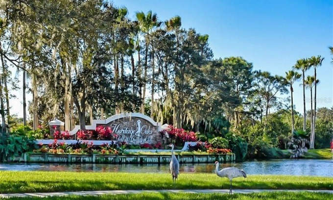 Sarasota Condo | Heritage Oaks 2 Bedroom with Golf Course and Water Views
