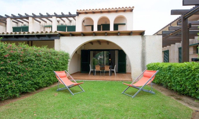 El Perello Ski Chalet | HIBISCUS LES OLIVERES