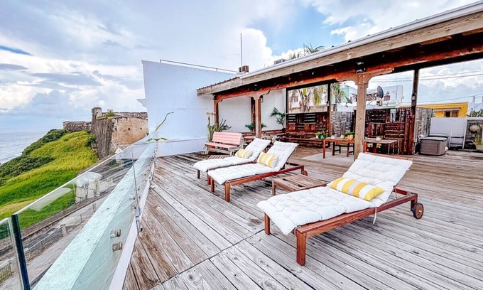 San Cristobal Villa | Hiddem Gem w/Ocean View & Rooftop @ Old San Juan
