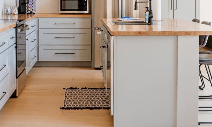 Berrien Springs House | Hidden Arbor House - newly renovated retreat!