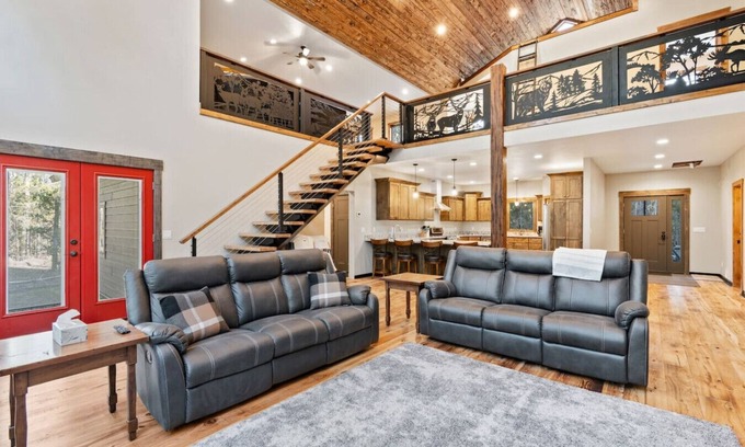 Ashton Cabin | Hidden Bear | Game Room - Near Yellowstone - Modern Lodge!