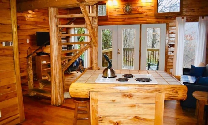 Rogers Cabin | Hidden Falls Cabin | RRG |