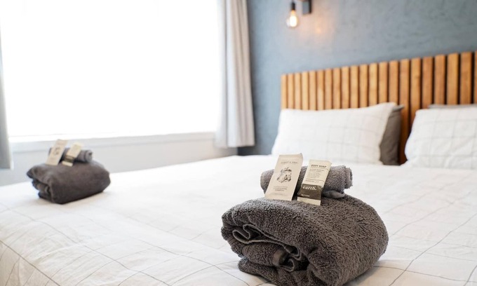 Calversham Apartment | Hidden Gem in Calton Hill