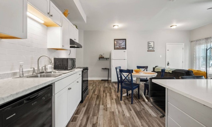 Fan District House | Hidden Gem In The Fan