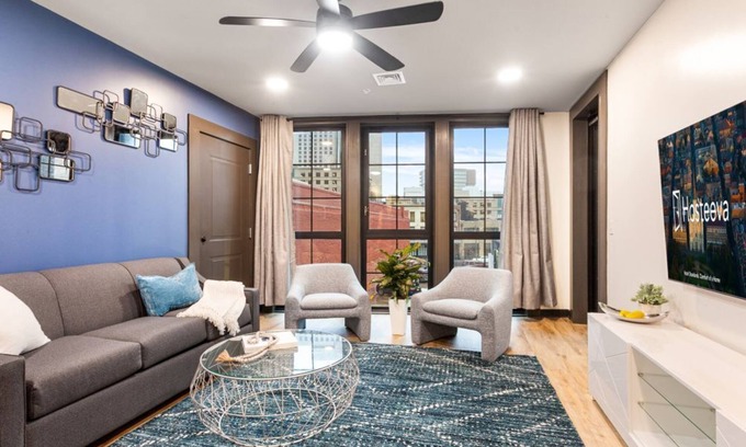 Central Business District Hotel | Hidden Gem Urban 2BR Condo with Balcony