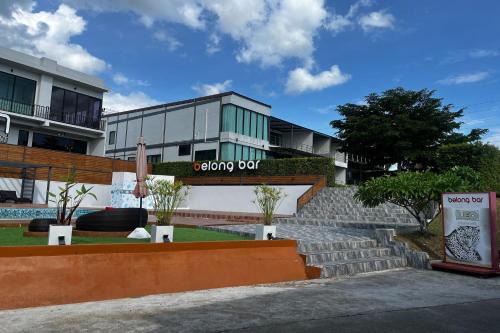 Ban Ta Khun Villa | Hideaway Private Residence Near Rajjaprabha Dam