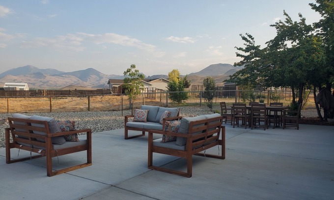 Challis House | High Desert Haven - a beautiful 3-bedroom home in Challis with RV Hookup!