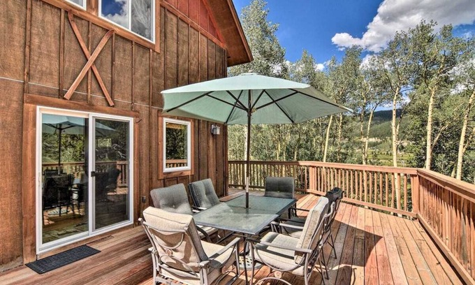 Alma House | High Elevation Rocky Mountain Retreat with Hot Tub