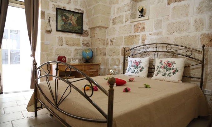 San Vito dei Normanni House | HIGH SALENTO COTTAGE 5 MINUTES FROM TORRE GUACETO
