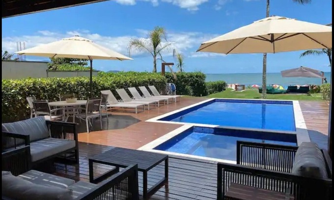 Maresias House | High standard house on the sand in a closed condominium