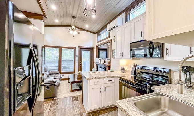 Monteagle House | Hiker's Hangout Monteagle