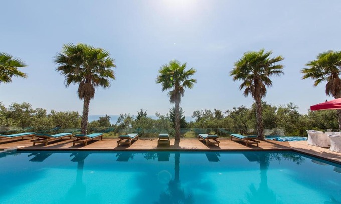 Dhermi Apartment | Hildon Villas