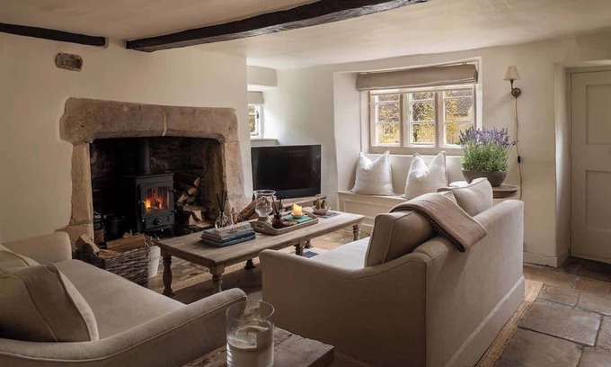 Burford House | Hill View – Cosy Cottage Stay in Burford, Cotswold