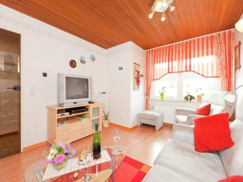 Hillesheim Apartment | Hillesheim Romantic Escape, cleaning included