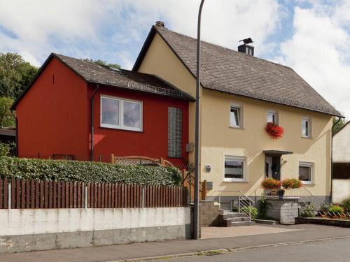 Hillesheim Apartment | Hillesheim Romantic Escape