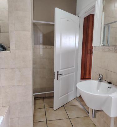 Assagay House | HillPad