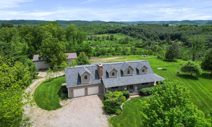Laurelville Cabin | Hillside Lodge | Hocking Hills