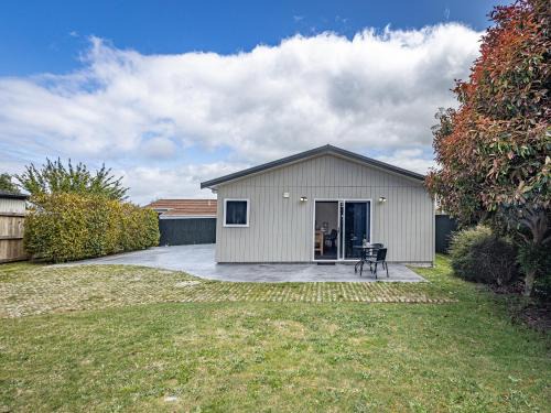 Hilltop House | Hilltop Hideaway - Taupo Holiday Home
