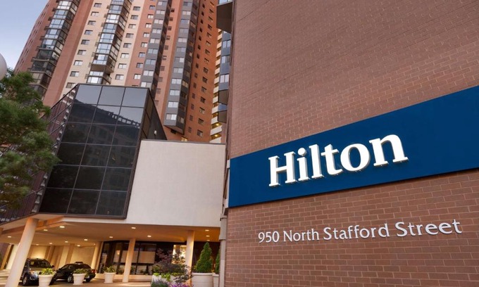 Ballston Hotel | Hilton Arlington
