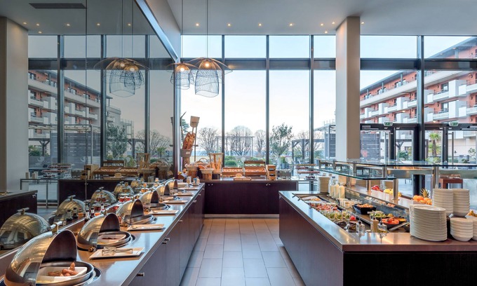 Evian-les-Bains Hotel | Hilton Evian-les-Bains