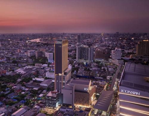 Khlong Ton Sai Hotel | Hilton Garden Inn Bangkok Riverside