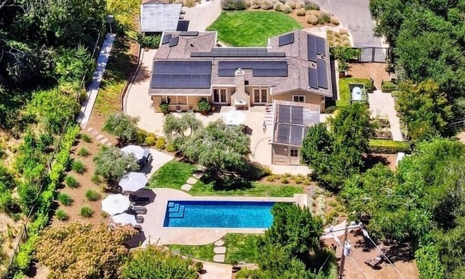 Glen Ellen House | Himmel House ~ Enchanting home away from home for a relaxing getaway