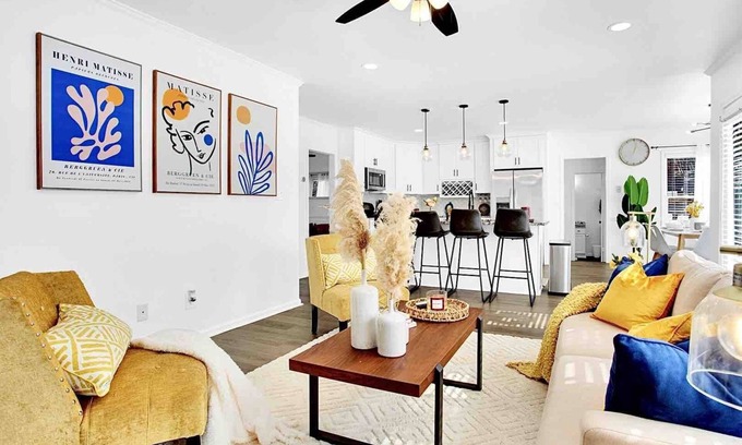 Lawrenceville House | Hip & Cozy Getaway - 5 mins to DT Lawrenceville!