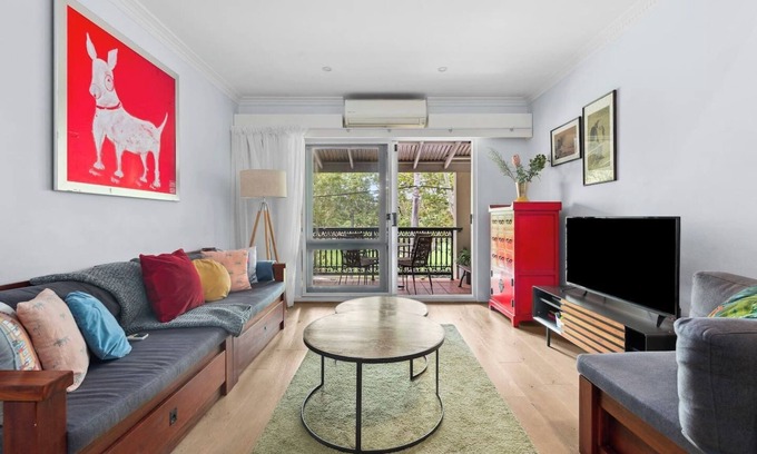 Erskineville Apartment | Hip Inner City Living in Vibrant Erskineville