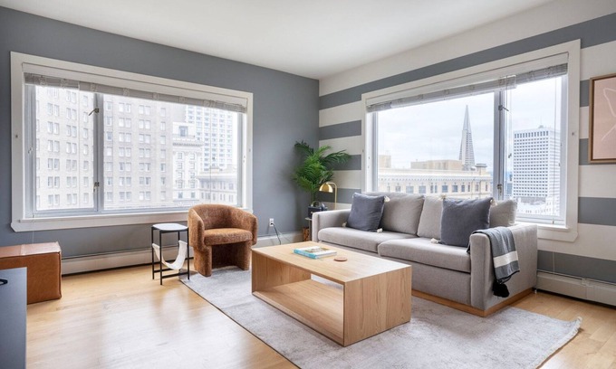 Lower Nob Hill Apartment | Hip Nob Hill 1BR w/Balcony & views, near Union Sq. by Blueground