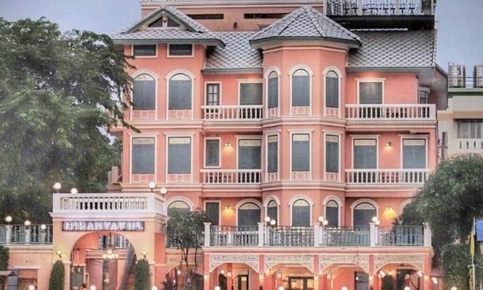 Wat Sam Phraya Hotel | Hiranyakul House Riverside