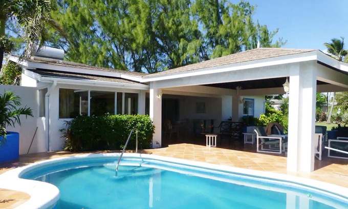 Apple Hall Apartment | his Villa is perfect if you enjoy discovering hidden beaches