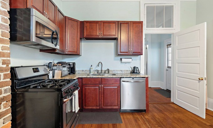 Bayou St. John Apartment | Historic Charm near Bayou St John!