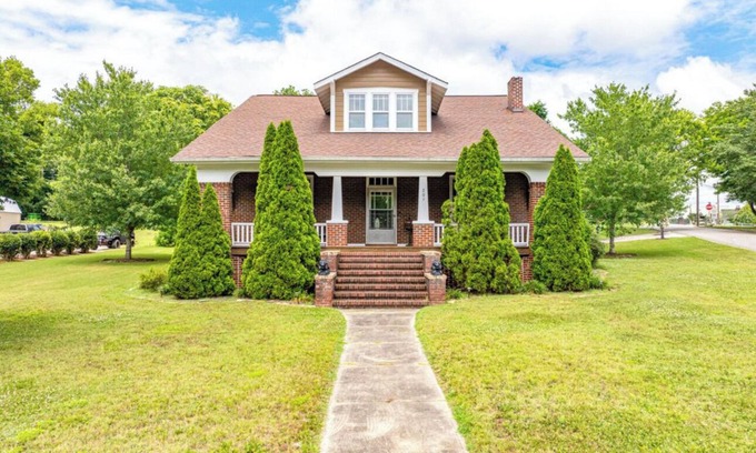 Clinton House | Historic Clinton Craftsman